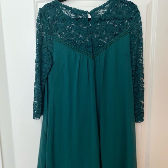 $10 Spring Sale - Picture 3 of 4